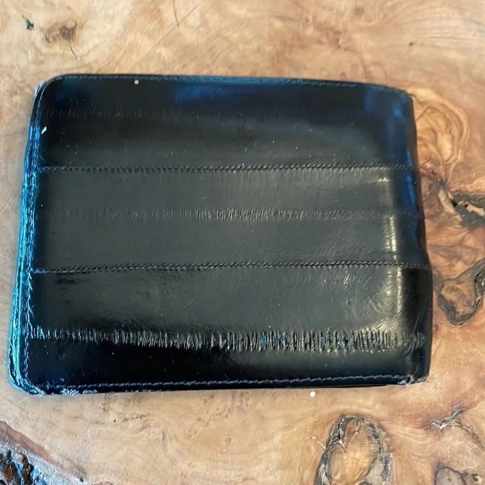 Eel Skin Wallet - Picture 4 of 7